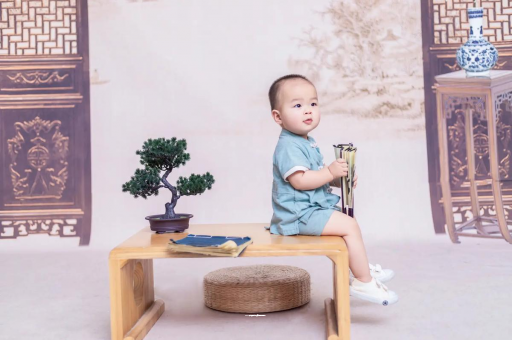 阿拉善盟孕妇32周是几个月